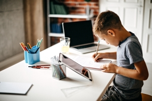 Aprendizagem independente:   Educação sem Limite