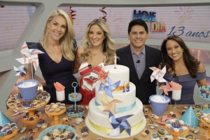 Parabéns para o Programa Hoje em Dia que completa 13 anos no ar