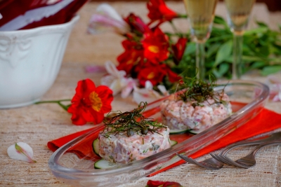 Tartar de Salmão e Ciboulette refogado, inspiração para viver o verão